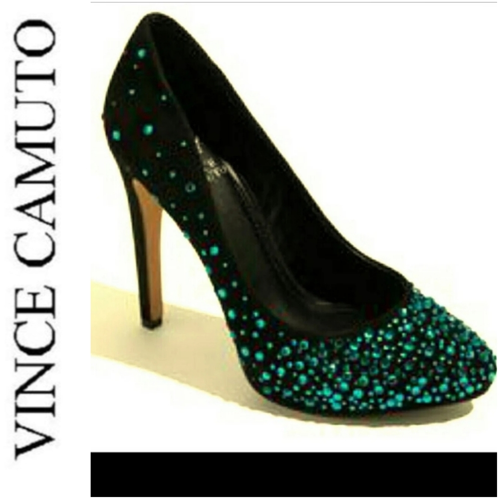 Vince Camuto pumps